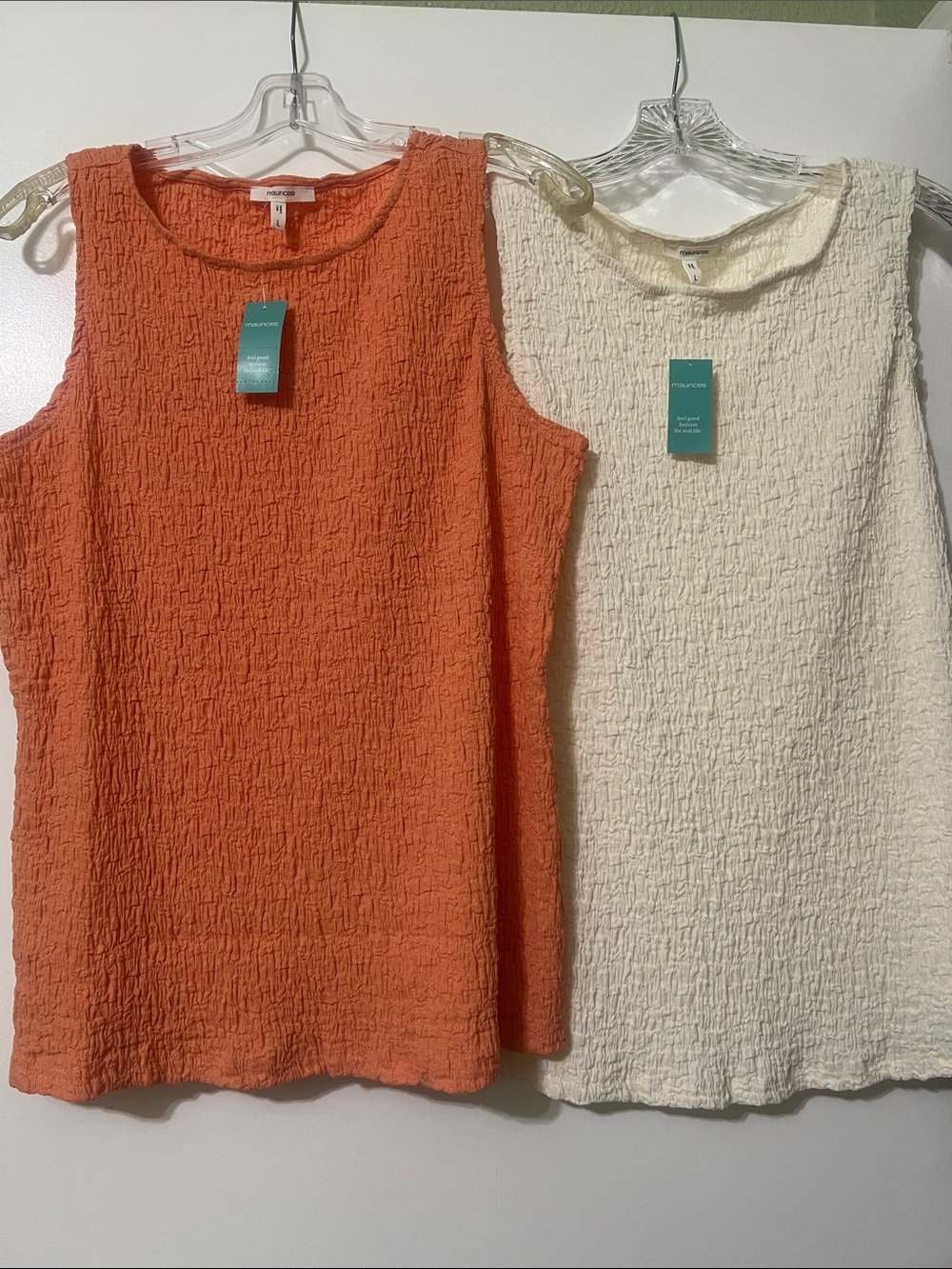 Textured Sleeveless Shell Top - Orange and cream size L